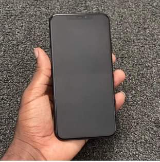 A picture of Iphone X