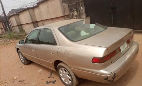 A picture of DANNY YUNG Smarts Autos First Body Toyota Camry 99 Sound
