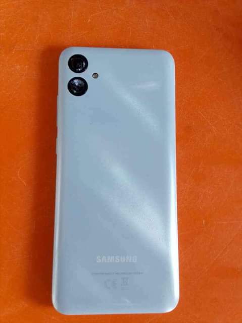 A picture of Samsung a04e 150000 Wai chap upate cm nzur haina shida