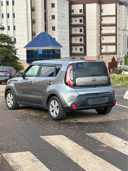 A picture of ACCIDENT FREE FOREIGN USED 2016 KIA SOUL FIRST BODY PRICE