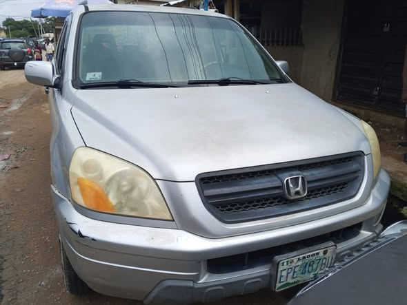 A picture of PURE FIRST BODY HONDA PILOT WITH GOOD ENGINE AND GEAR