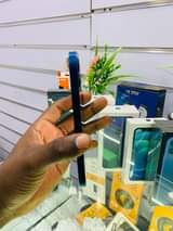 A picture of iPhone 12 128 double line