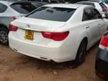A picture of TOYOTA MARK X 2012