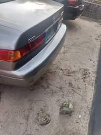 A picture of Distress sale Toyota Camry drop light it has small Top