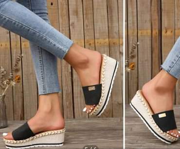 A picture of Shoes