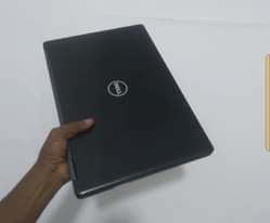 A picture of Core i7 slim laptop dell latitude