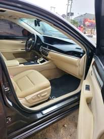 A picture of Foreign used lexus ES350 2014