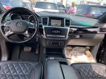 A picture of 2014 Gl550