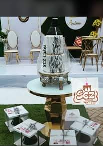 A picture of Sale cakes