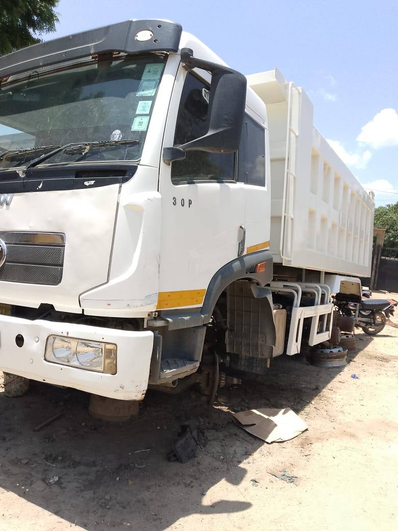 A picture of FAW TIPPER