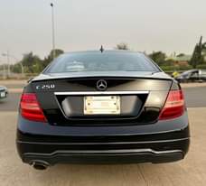 A picture of Mercedes Benz C250 2012