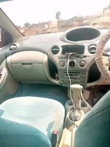 A picture of Toyota Vitz 6.5m