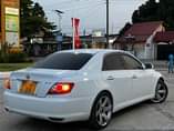 A picture of Toyota mark x