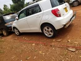 A picture of Toyota ist 2008 model 1500cc 30 million Call 0757953488