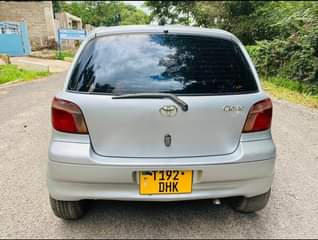 A picture of Vitz clavia milion 7 5 Ipo mwanza Automatic Engine safi