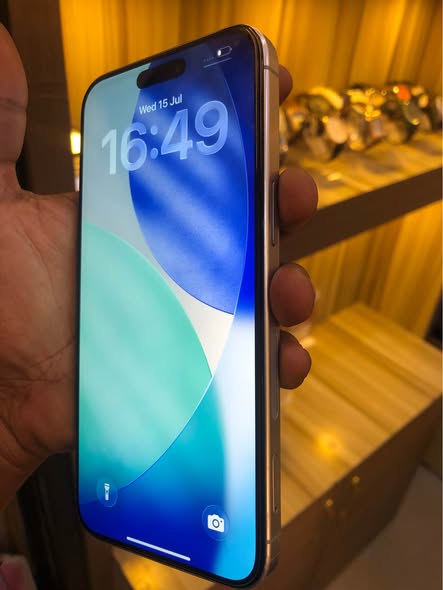 A picture of Iphone 15promax