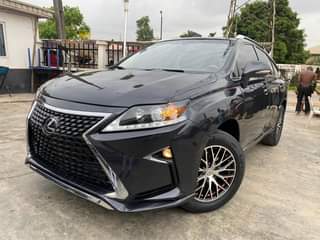 A picture of Lexus RX 350 2012 model
