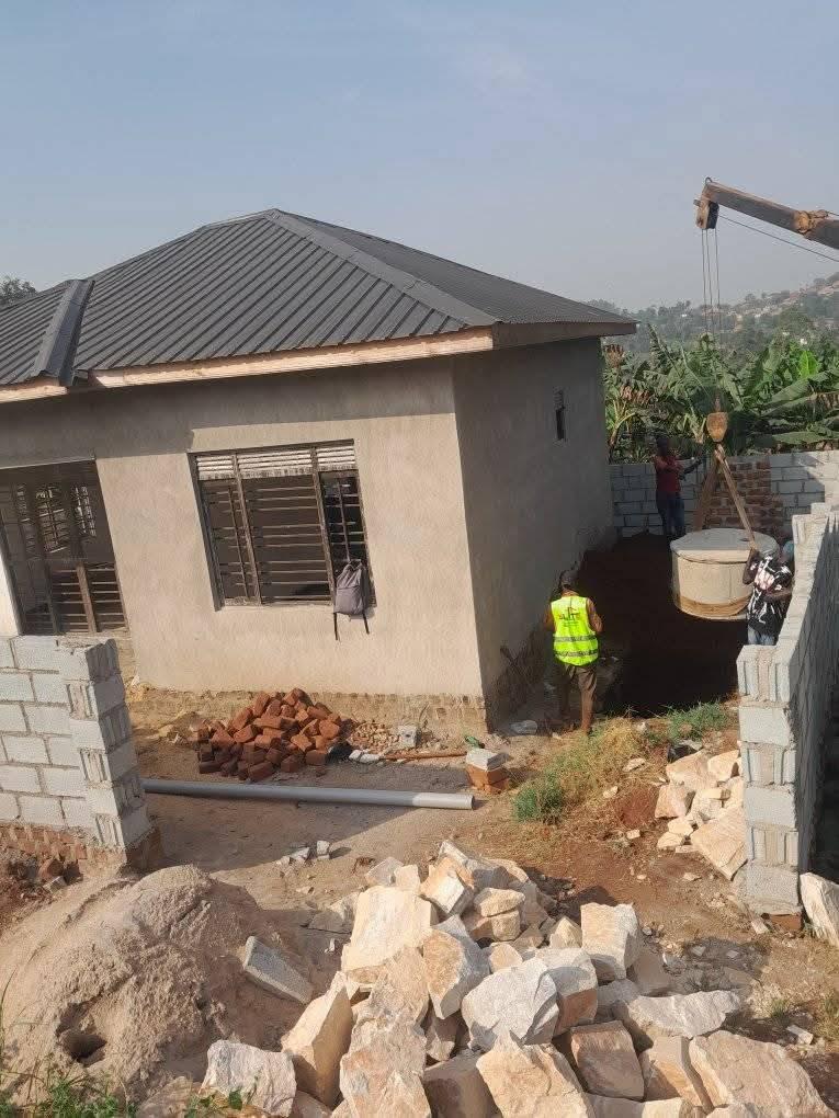 A picture of Biodigester septic toilet 1 5