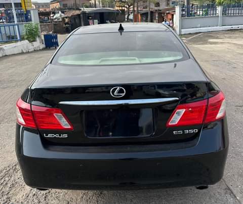 A picture of REGISTERED LEXUS ES350 2008 FACE LIFTED TO 2012