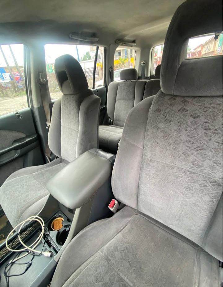 A picture of O5 Honda Pilot 3 Row for Sale Engine Gear Perfect