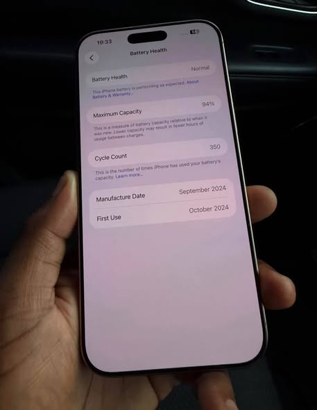 A picture of iPhone 16 PROMAX 256GB