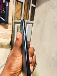 A picture of i phon 11 pro