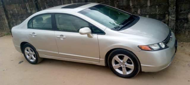 A picture of 2006 HONDA CIVIC FOR SALE flashed on first body Engine