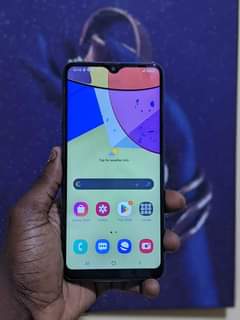 A picture of Samsung A20s