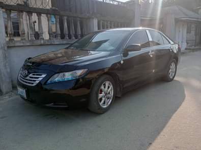 A picture of Sharp 2009 Toyota Camry everything is working perfectly buy and