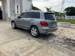 A picture of SLIGHTLY USED GLK350 4MATIC 2010 UPGRADE 2014 MODEL MOBILE NO