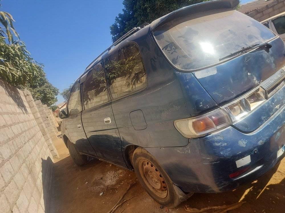 cars under 1000