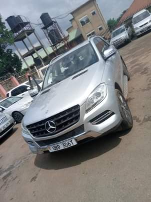 A picture of Mercedes Benz