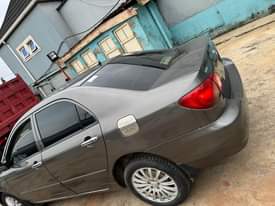 A picture of Toyota Corolla 2006modelUntampered Engine and Gear Ac is Chilling with