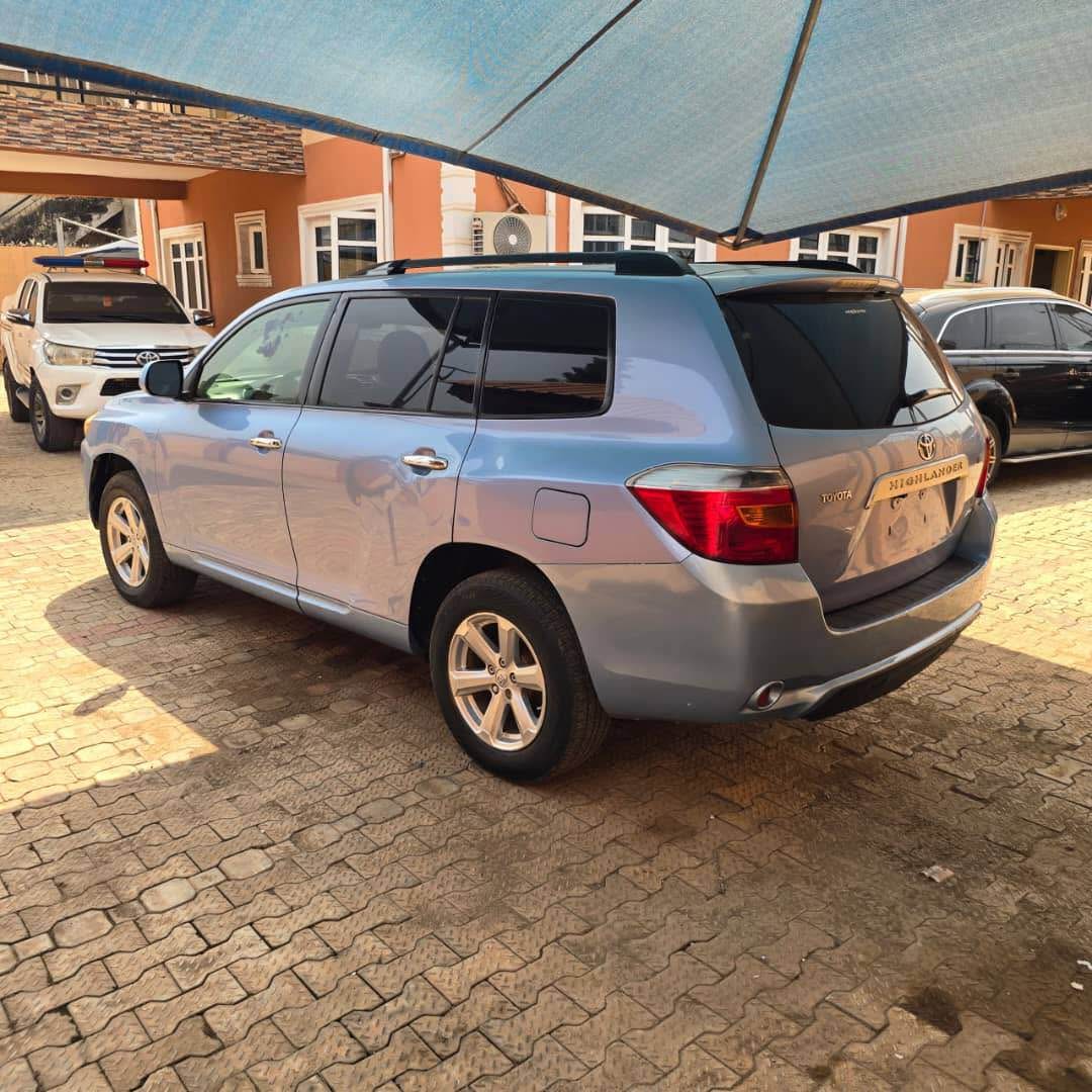 A picture of Toyota Highlander