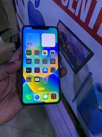 A picture of Xsmax 64Gbs No Face ID 700k