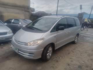 A picture of Toyota previa space bus