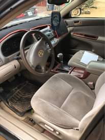 A picture of Camry used XLE 2004 09075397095