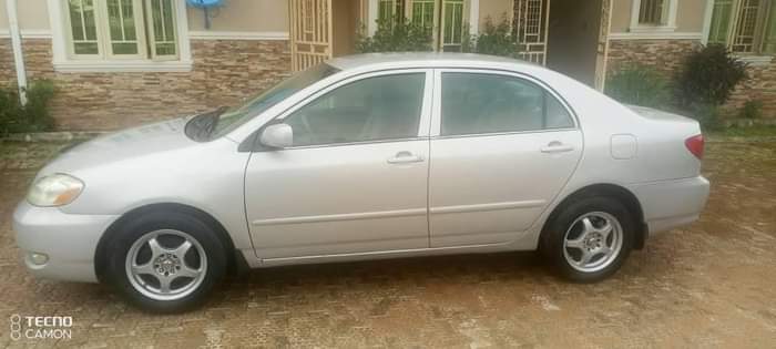 A picture of Corolla LE 07
