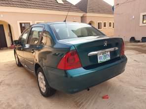 A picture of Peugeot 307 saloon Automatic Transmission Clean body and interior Smooth