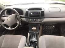 A picture of Sharp 2005 2006 Toyota bigdaddy sound four plugs engine good
