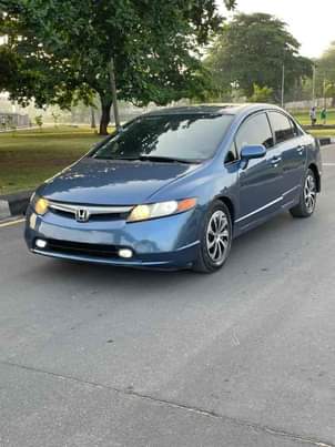 A picture of 2008 Honda Civic Tokumbo standard