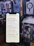 A picture of Xs 256gbs No Face ID 650000 Battery life 78