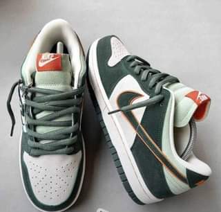 A picture of Sneakers for sale