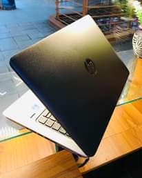A picture of Hp 840 G2 Touch Screen