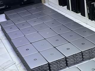 A picture of Hp elitebook 820 G3