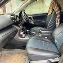 A picture of Rava 4 mis tz milion 15 Ipo mwanza Automatic Engine