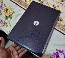 A picture of Dell latitude W7240 512Ssd Ram 4Gb