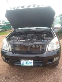 A picture of Toyota prado 2009