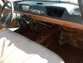 A picture of Peugeot 404 pickup