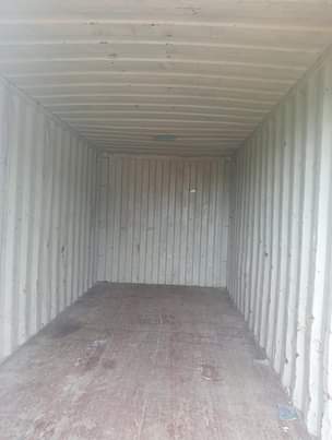 A picture of 40ft container